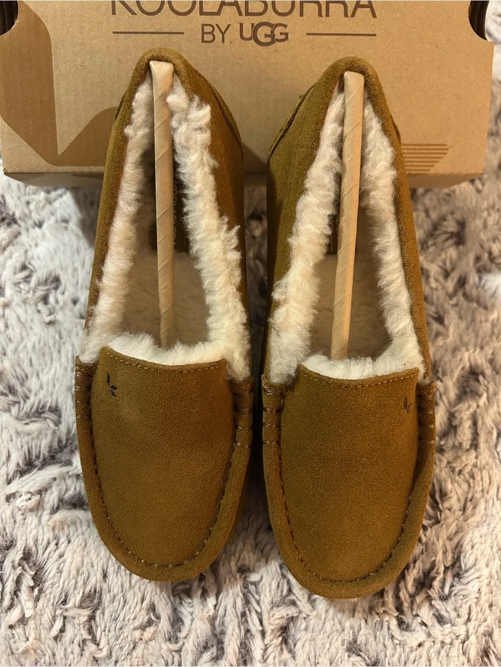Koolaburra Kids Moccasins in Chestnut Brown with Cream Shearling